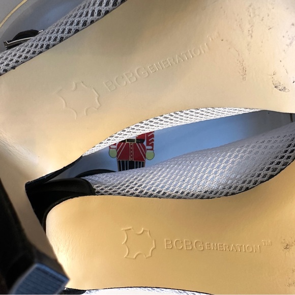 BCBG Generation black & white heels - Picture 11 of 11